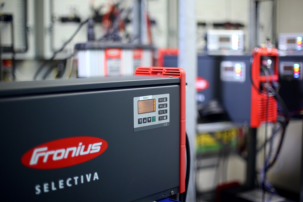 Logistics BusinessFronius battery charging systems impress with the highest product quality