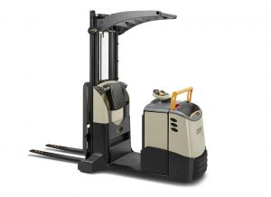 Logistics BusinessCrown launches new multi-purpose lift truck with high-lift mast