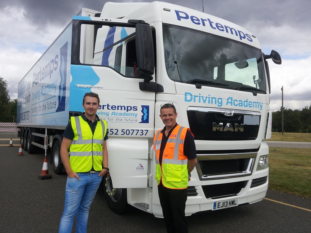 Logistics BusinessUK Motors towards Transport Crisis
