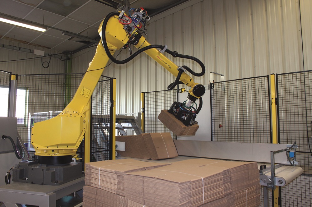 Logistics BusinessFlexiLoad, automatic loading solution for cardboard-blank magazines that eliminates MSDs