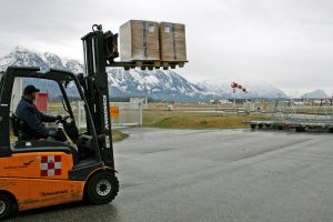 Logistics BusinessProcessed Wood Pallet Perfect For Problem-Free Export
