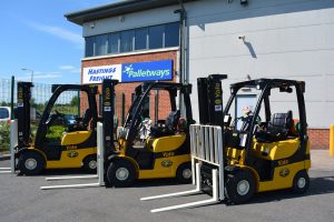 Logistics BusinessHIGH FIVE FOR HASTINGS FREIGHT PLOUGHING ?100K INTO FORK LIFT FLEET