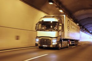 Logistics BusinessRenault Range T Optifuel Delivers 10.9% Fuel Saving Independently Certified By Tuv Rheinland