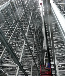 Logistics BusinessEgemin hoists warehouse cranes in warehouse at Agristo Nazareth