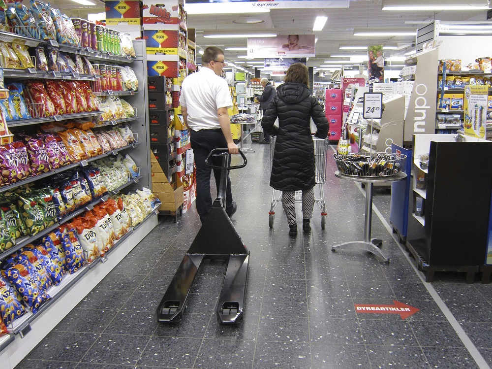 Logistics BusinessDanish Manufacturer Offers Silent Deliveries in Unsocial Hours Pallet Truck