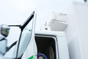 Logistics BusinessThermo King V-800 MAX Spectrum Delivers Increased Flexibility and More Powerful Multiple-Temperature Transportation