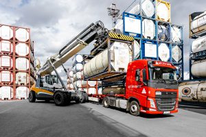 Logistics BusinessLiebherr reachstacker busy at Katoen Natie terminal