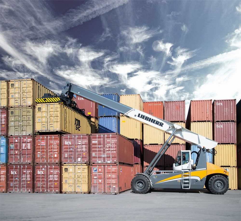 Logistics BusinessRavenna First For New Reachstacker Series