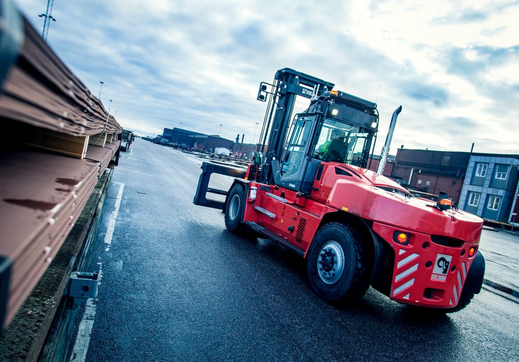 Logistics BusinessKalmar Links up with SSAB to Develop Hydrogen-Powered Forklift