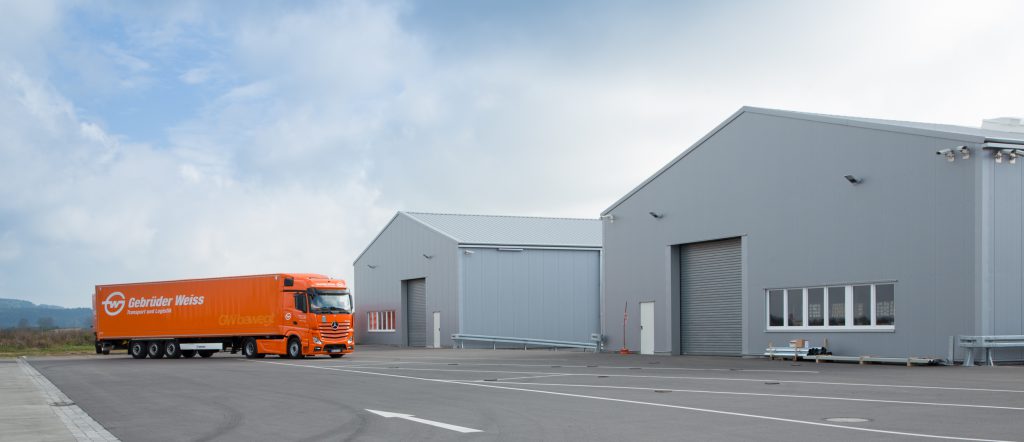 Logistics BusinessRöhlig and Gebrüder Weiss in Brand Strategy Switch