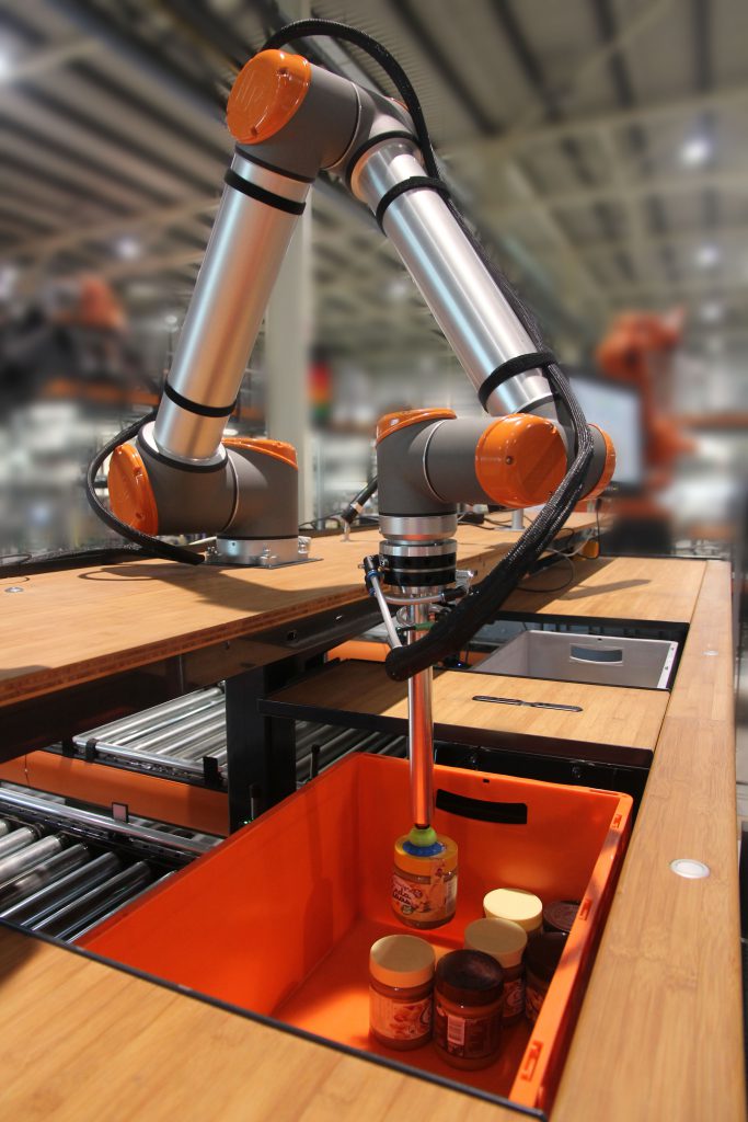 Logistics BusinessVanderlande to Showcase Smart Item Robotics at LogiMAT 2017