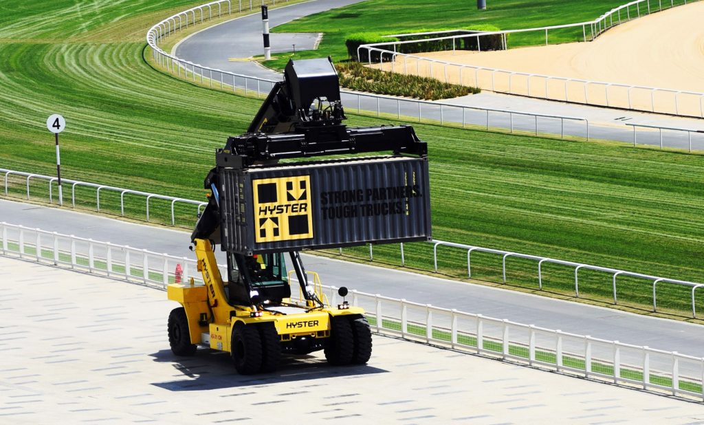 Logistics BusinessTough Hyster Reachstacker For “Everyday” Container Handling Applications
