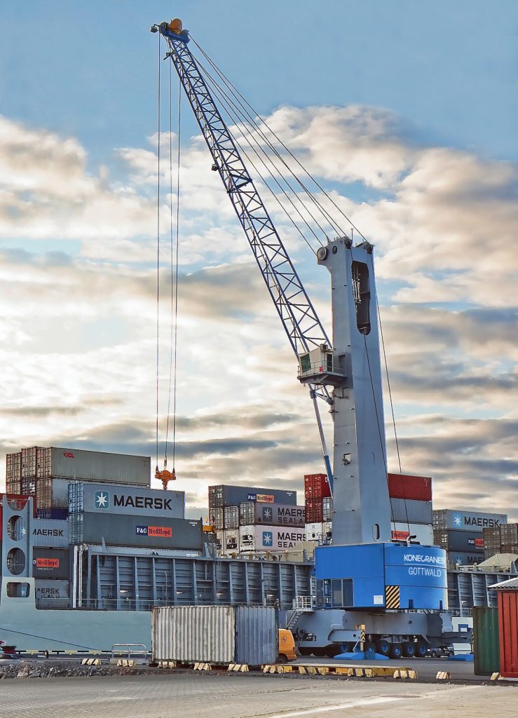 Logistics BusinessKonecranes Gottwald Mobile Harbour Crane on UK Fruit Handling Operations