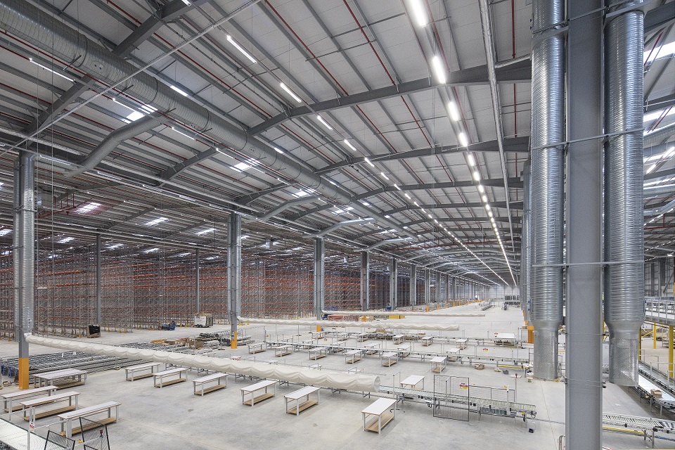 Logistics BusinessVerdion Completes Amazon Mega Shed at South Yorkshire Site