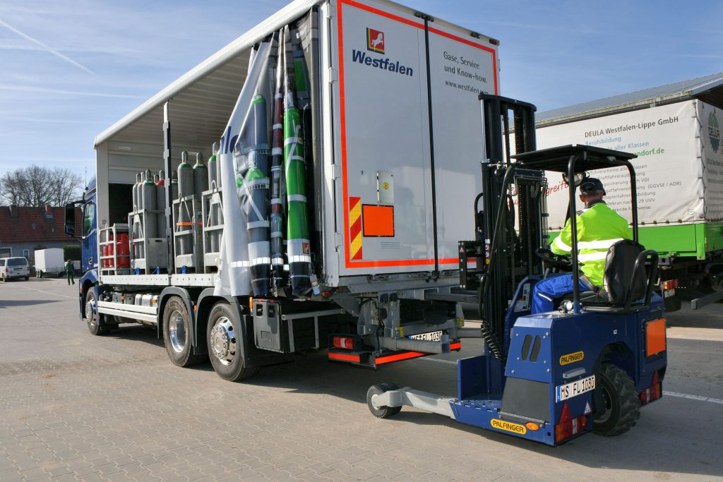 Logistics BusinessTruck-Mounted Forklifts Delivering the Goods For German Haulier