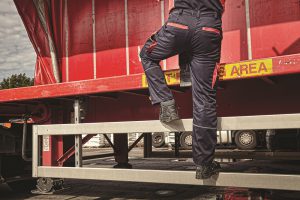 Logistics BusinessWorkwear Wholesaler Chooses Snapfulfil for New WMS