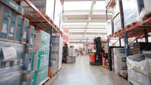 Logistics BusinessCase Study: Solving a Major Pallet Truck Battery Challenge