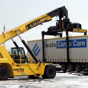 Logistics BusinessHyster supplies fuel-cell trucks to Hamburg port