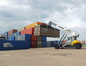Logistics BusinessIntermodal Terminal Very Happy with New Reachstacker Capability