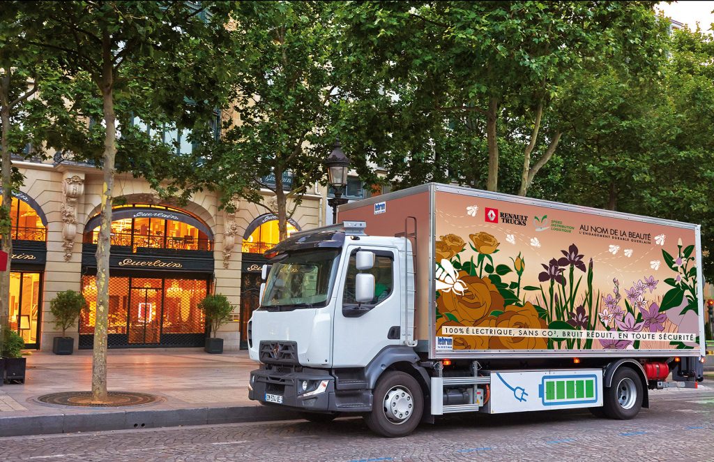 Logistics BusinessRenault Trucks to Launch Electric Range in 2019