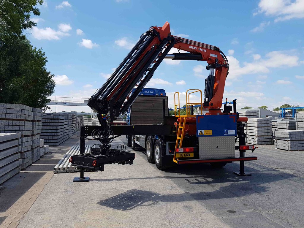 Logistics BusinessB&B Beam Grab Attachment Helps Building Materials Transporter