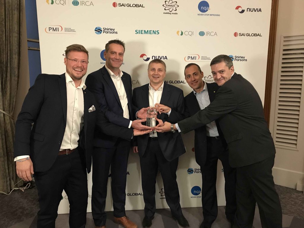 Logistics BusinessHiab Scoops Quality Organisation of the Year Award