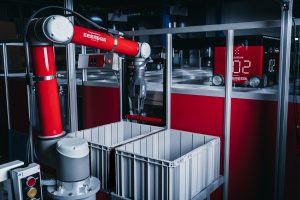 Logistics BusinessElement Logic Launches Robotic Piece-Picking Solution at IMHX