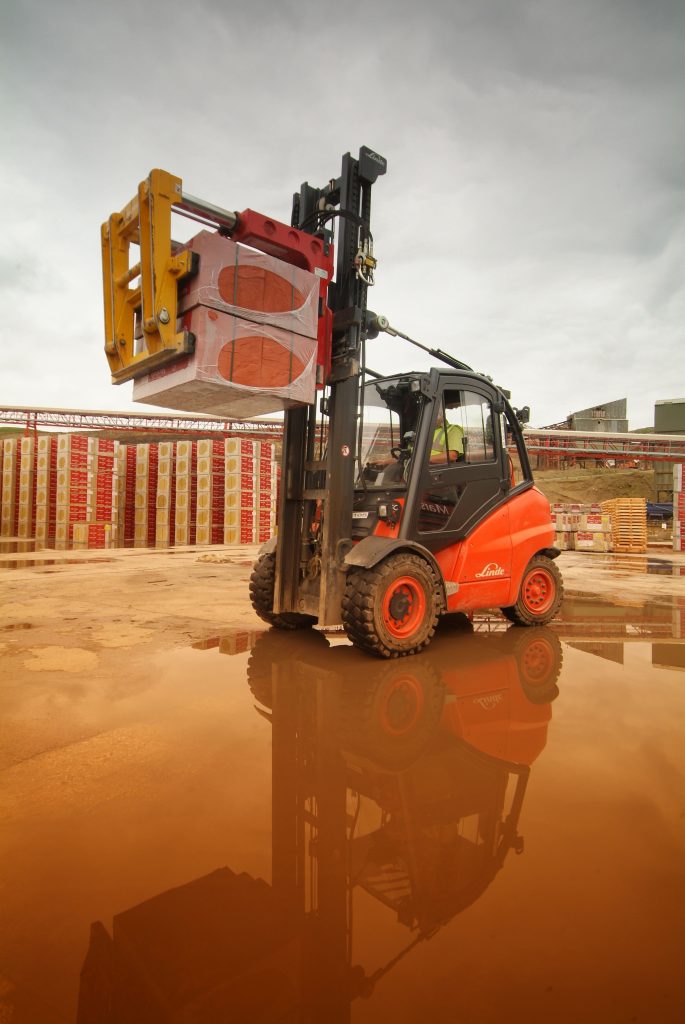 Logistics BusinessForklift Attachment Specialist to Exhibit at UK Concrete Show