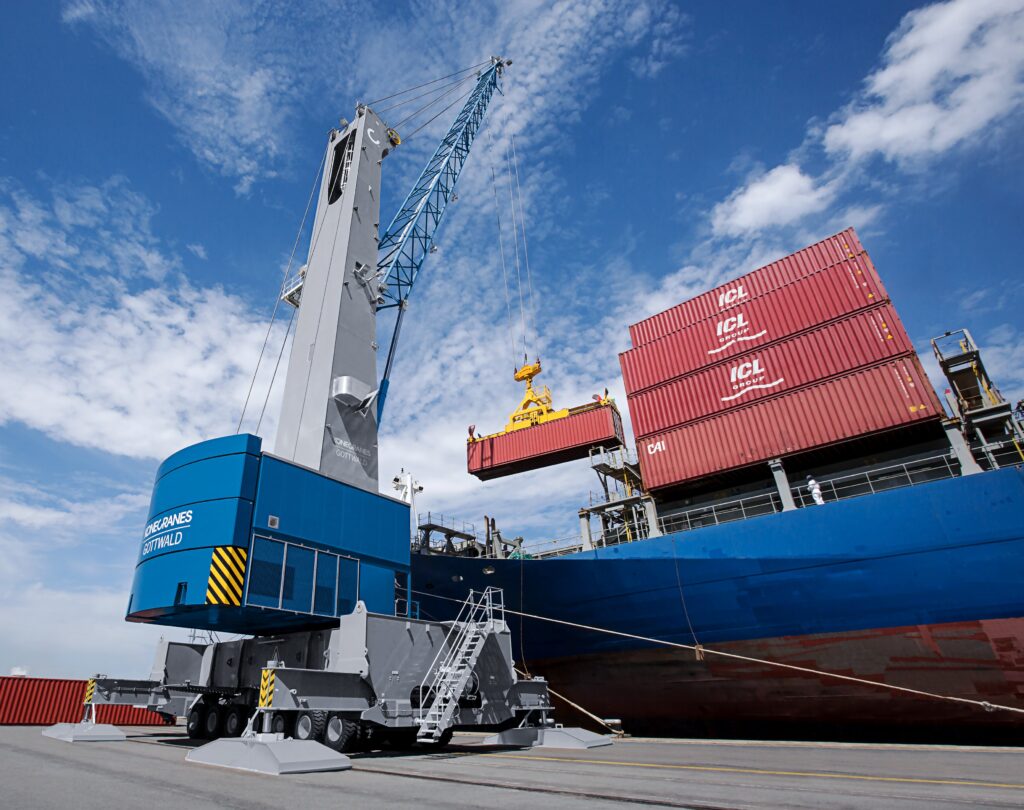 Konecranes mobile harbour crrane