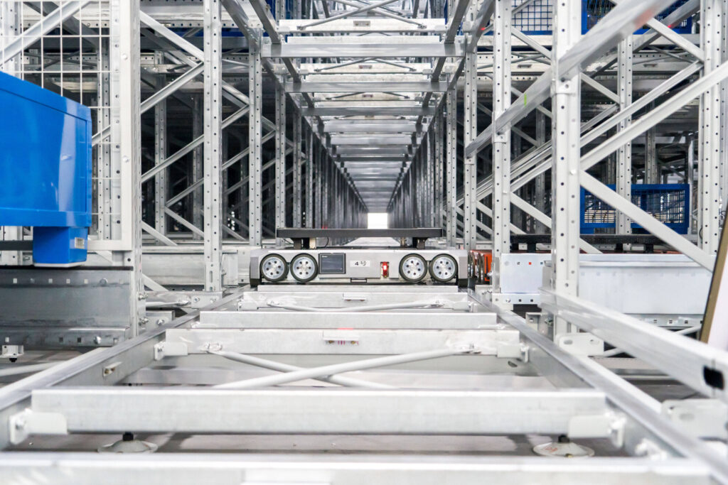 Logistics BusinessGeek+ improves Siemens’ storage efficiency by 250%