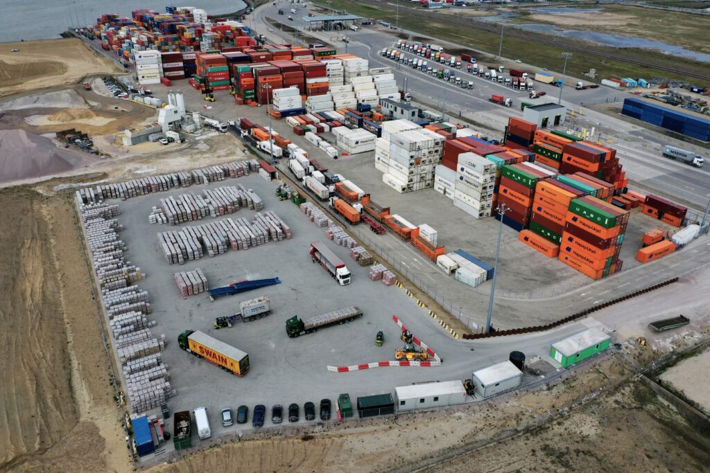 Swain Group plans DC at London Gateway