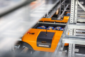 Logistics BusinessWoolworths selects robotised solution for Sydney DC