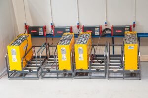 Logistics BusinessBattery maintenance for electric forklifts during downtimes