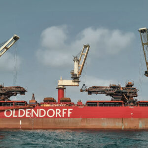 Logistics BusinessFloating cranes supply Vietnam with energy