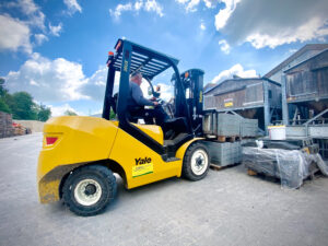 Logistics BusinessYale truck ideal for landscaping expert