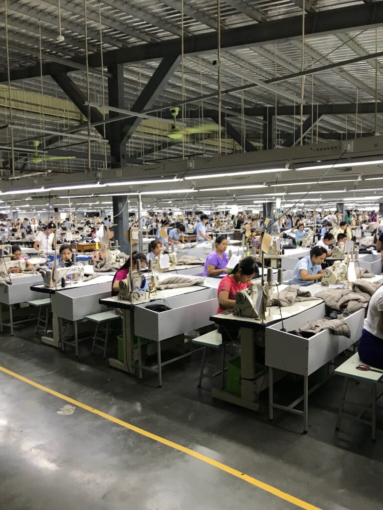 Logistics BusinessTransparency for the customer who is king