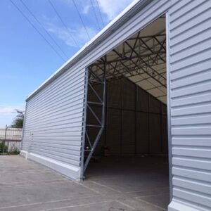 big-box-provides-expansion-space-ipl-hull
