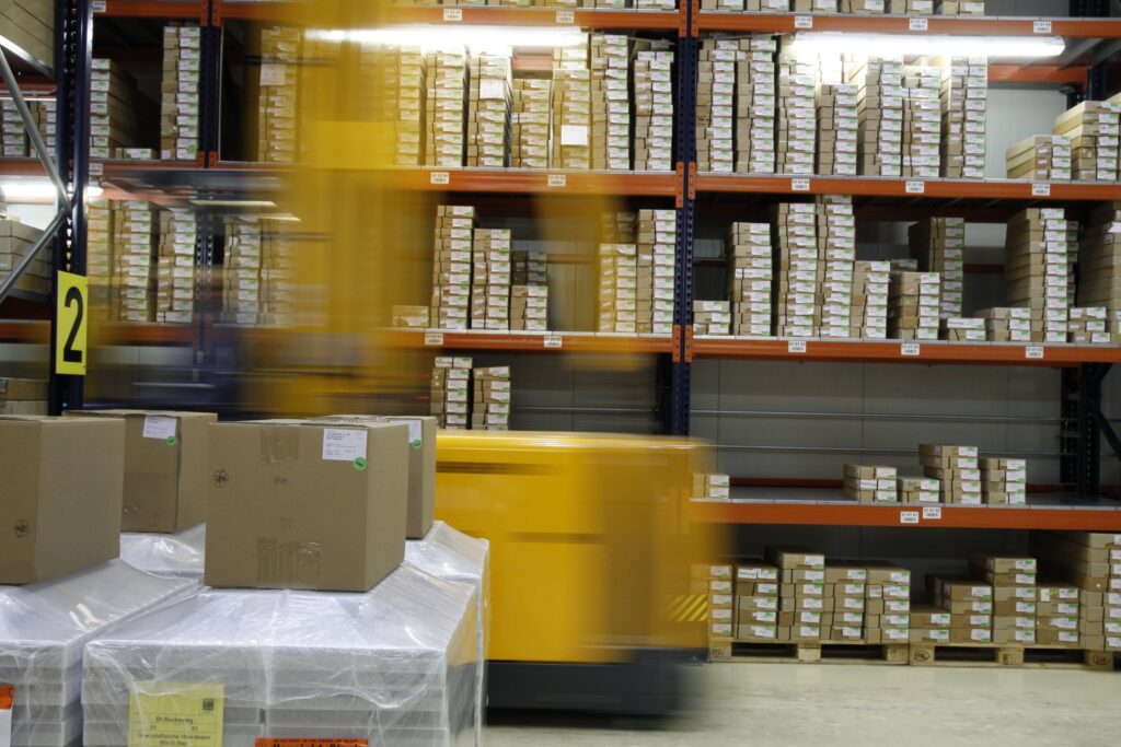Logistics BusinessMaking warehouses more productive and fairer