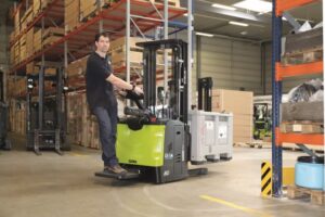 Logistics BusinessClark launches Li-Ion high-lift pallet truck