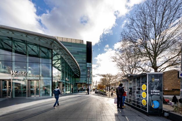 Logistics BusinessInPost brings lockers to Westfield shopping centres