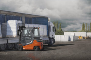 Logistics BusinessThe future of forklifts is electric
