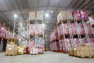 Logistics BusinessSeismic-resistant racking for Peruvian warehouse
