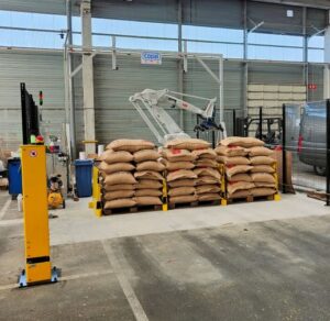 Logistics BusinessCopal efficiently serves coffee for Tramar