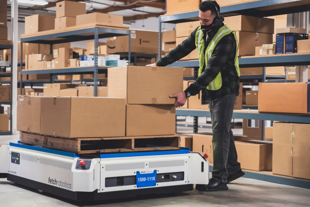 Logistics BusinessWorker/robot collaboration optimised by partnership