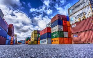 Logistics BusinessVolumes plummet at Port of Shenzhen