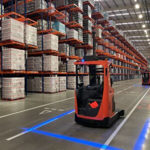 beverage-industry-raises-glass-warehouse-automation