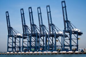 Logistics BusinessUK ports “could face backlogs until 2025”
