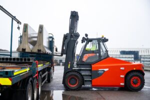 Logistics BusinessLinde launches electric trucks up to 18 tonnes