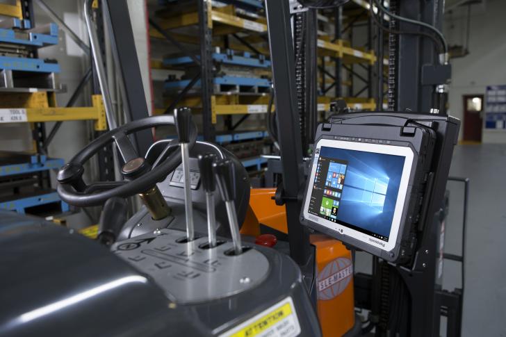 Logistics BusinessTurnkey mounting solution for forklift fleets