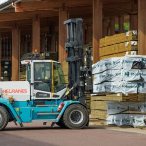 swedish-sawmill-orders-electric-forklift
